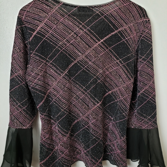 Women's Dress Top with Flared Sleeves - Picture 4 of 4